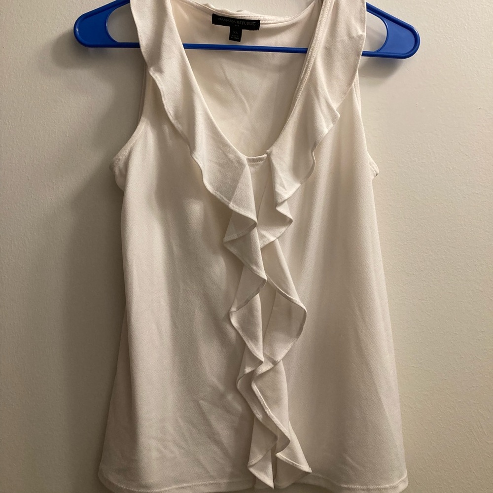 Banana Republic Ruffle Tank